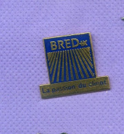 Rare Pins Banque Bred La Passion Du Client Egf J186 - Bancos