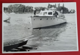 PH Original - 18,5 X 12 Cm - TRIPLE FRONTERA, PUERTO IGUAZÚ, ARGENTINA 1942 - EJERCITO ARGENTINO - EXCURSIÓN DE PESCA - Boats