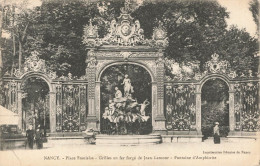 NANCY : PLACE STANISLAS - GRILLES EN FER FORGE DE JEAN LAMOUR - FONTAINE D'AMPHITRITE - Nancy