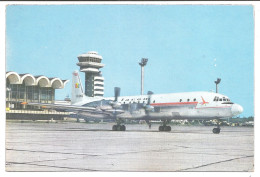 AVIATION CIVILE ~ 1970 -quatre Moteurs à HÉLICES - IL 18 Sur Aéroport OTOPENI : TAROM - ROMANIA - 1946-....: Modern Era