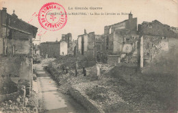 GERBEVILLER LA MARTYRE : LA RUE DE LORRAINE EN RUINES - Gerbeviller