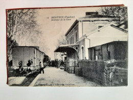 Cpa 84 Monteux Intérieur De La Gare - Monteux