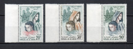 MAROC N°  431 à 433    NEUFS SANS CHARNIERE  COTE 3.60€   PUPILLES DE LA NATION - Marruecos (1956-...)