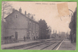 Belle CPA ITEUIL La Gare Animé 86 Vienne Cachet Convoyeur Ambulant Angoulême à Poitier - Autres & Non Classés