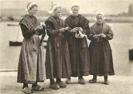 Reproduction CPA - 29 Presqu'ile De Crozon - Tricot - Folklore - Scène Et Types - CPM - Voir Scans Recto-Verso - Crozon