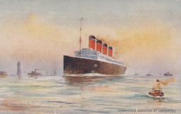 CUNADER ARRIVING AT LIVERPOOL  /  Card _ Cartolina - Steamers