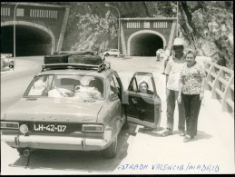 1969 FORD ESCORT CAR TUNEL VALENCIA MADRID ESPANA SPAIN OLD PHOTO FOTO AT243 - Plaatsen