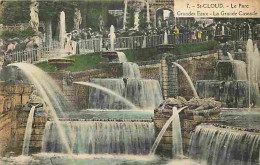 92 - Saint Cloud - Le Parc - Grandes Eaux - La Grande Cascade - Animé - CPA - Voir Scans Recto-Verso - Saint Cloud