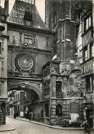 76 - Rouen - Le Gros Horloge (1389), L'arcade (1151) - Animée - Etat Léger Pli Visible - CPSM Grand Format - Voir Scans  - Rouen
