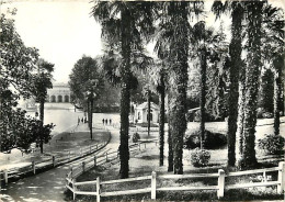 64 - Pau - La Palmeraie Et La Gare - CPSM Grand Format - Voir Scans Recto-Verso - Pau