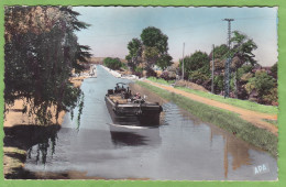 Belle CPSM AGEN Péniche Sur Le Canal Du Midi Sortie Du Pont Canal 47 Lot Et Garonne - Agen