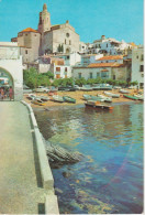 (D220) CADAQUES. COSTA BRAVA. PORT DOGUE - Gerona