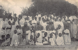 Somalia - Missionaries With Somali Orphans In The Bush - Publ. Catholic Mission Of Somaliland 18 - Somalië