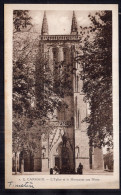 France - Carhaix - L' Eglise Et Le Monument Aux Morts - Carhaix-Plouguer