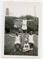 Snapshot Superbe Portrait Quatuor Enfant Fille Garçon Equilibre Spectacle 30s Gymnastique - Personnes Anonymes