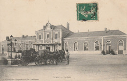 Laval 53 (10411) La Gare - Laval