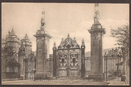  Edinburgh - Holyrood Palace, King Edward VII Memorial Gates - Midlothian/ Edinburgh