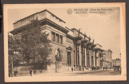 Bruxelles - Palais Des Beaux Arts - Monuments