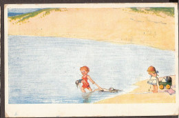 Des Enfant Sur La Plage. La Petite Fille Qui Pleure Pour Sa Poupée - 1928 Jolie CPA Vintage Card - Dibujos De Niños