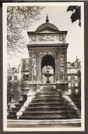 Paris - Fontaine Des Innocents - Other Monuments