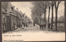 Sint Anna Parochie - Oostend  Levendig - Geanimeerd De Hele Buurt Is Uitgelopen - Altri & Non Classificati