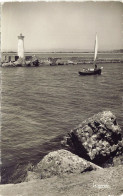 *CPA  - 34 - AGDE - LE GRAU D'AGDE - Le Phare Et La Jetée - Agde