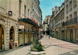 71* CHALON S/SAONE  La Rue Du Pont  (CPM 10x15cm)     RL18,0916 - Chalon Sur Saone