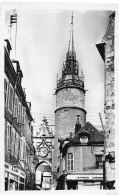 89 AUXERRE Porte Et Tour De L'horloge    (Scan R/V) N° 56 \MR8004 - Auxerre