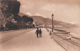 06  MENTON     La Promenade Du Midi     (Scan R/V) N° 65 \MR8014 - Menton