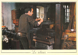 Le Relieur De Livres  à Cléry-Saint-André  Métier  (scanR/V)   N° 44   MR8009 - Ambachten