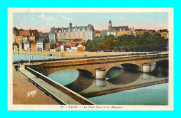 A900 / 133 38 - LAVAL Le Pont Neuf Et La Mayenne - Laval