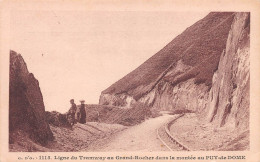 63   Ligne Du Tramway Au Grand Rocher Dans La Montée Du Puy De Dome         (Scan R/V) N°   5   \MR8031 - Autres & Non Classés
