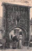 63 LA BOURBOULE   Porte Antique De ST SAUVES       (Scan R/V) N°  33   \MR8029 - La Bourboule