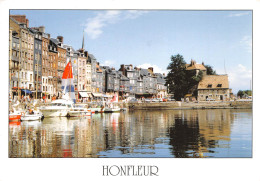 14 HONFLEUR    Le Vieux Bassin   Quai Sainte Catherine   (Scan R/V) N°  52   \MR8043 - Honfleur