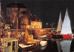 14 HONFLEUR    Vieux Bassin  Quai Sainte Catherine De Nuit  (Scan R/V) N°   35   \MR8043 - Honfleur