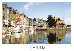 14 HONFLEUR   Quai Ste CATHERINE     (Scan R/V) N°   31   \MR8043 - Honfleur