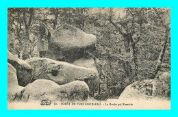 A896 / 115 77 - Foret De FONTAINEBLEAU Roche Qui Tremble - Fontainebleau