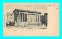 A895 / 537 30 - NIMES La Maison Carrée - Nîmes