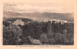 01 DIVONNE LES BAINS   Les Grands Hotels          (Scan R/V) N°   9   \MR8060 - Divonne Les Bains