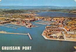11  GRUISSAN  Le Port Vue Aérienne Panoramique   (Scan R/V) N°   42   \MR8078 - Otros & Sin Clasificación