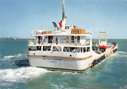 17 Île De Ré Le Bac Gustave PERREAU  Vers LA PALLICE          (Scan R/V) N°   45   \MR8074 - Ile De Ré