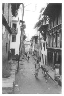 NEPAL KATMANDOU Ruelle Donnant Sur TENGAL Année 1984  Katmandhu  Katmandu N°  12   \MR8073 - Népal