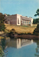 69    EVEUX-sur-l'Arbresle Le Couvent Dominicain Façade Ouest Le Corbusier                   (scan R/V)  N°  6  \ MR8086 - Other & Unclassified