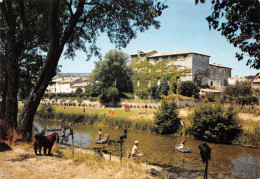 11  BIZE-MINERVOIS GINESTAS  Appartements De Vacances LE LOGIS COLBERT    (Scan R/V) N°   55   \MR8085 - Otros & Sin Clasificación