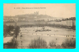 A887 / 305 69 - LYON Place Bellecour Et Coteau De Fourviere - Other & Unclassified