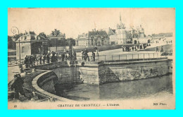 A887 / 011 60 - CHANTILLY Chateau Entrée - Chantilly