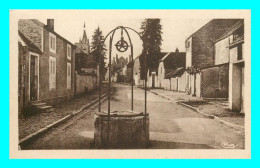 A883 / 069 52 - CHATEAUVILLAIN Ancien Puits Rue Amiral Decres - Chateauvillain