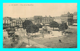 A884 / 343 72 - LE MANS Place De La République - Le Mans