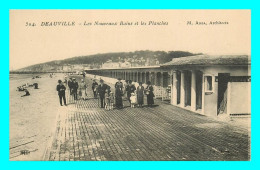 A884 / 087 14 - DEAUVILLE Nouveaux Bains Et Les Planches - Deauville