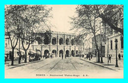 A879 / 613 30 - NIMES Boulevard Victor Hugo - Nîmes